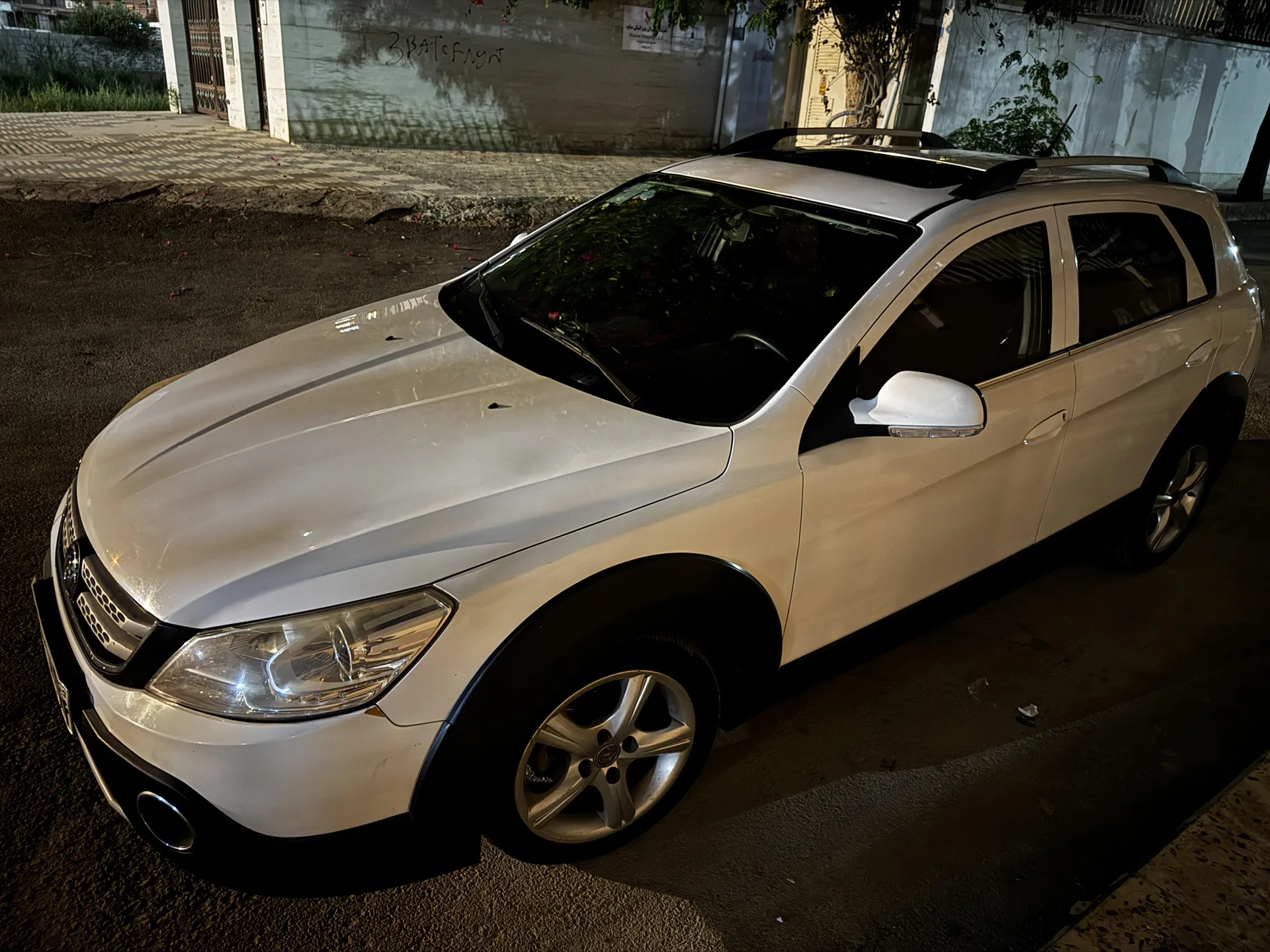 دانگ فنگ  H30 کراس 4