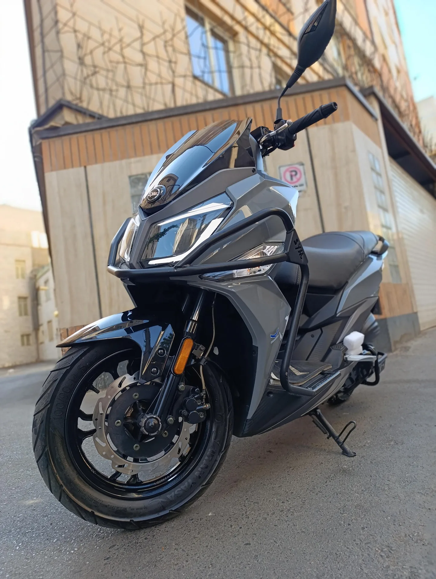 اس وای ام گلکسی J 200