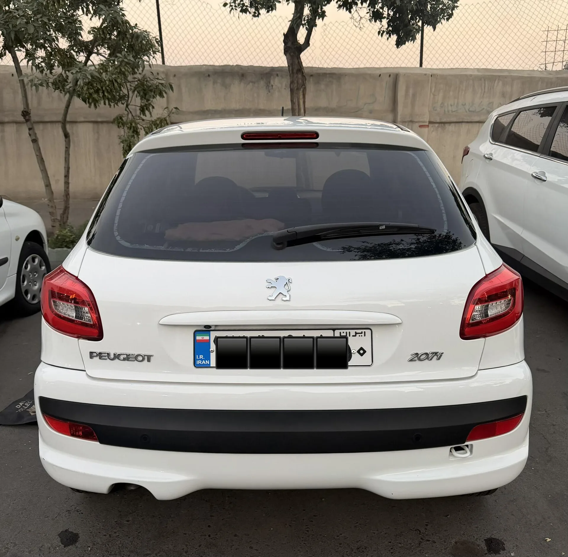 پژو  207 2