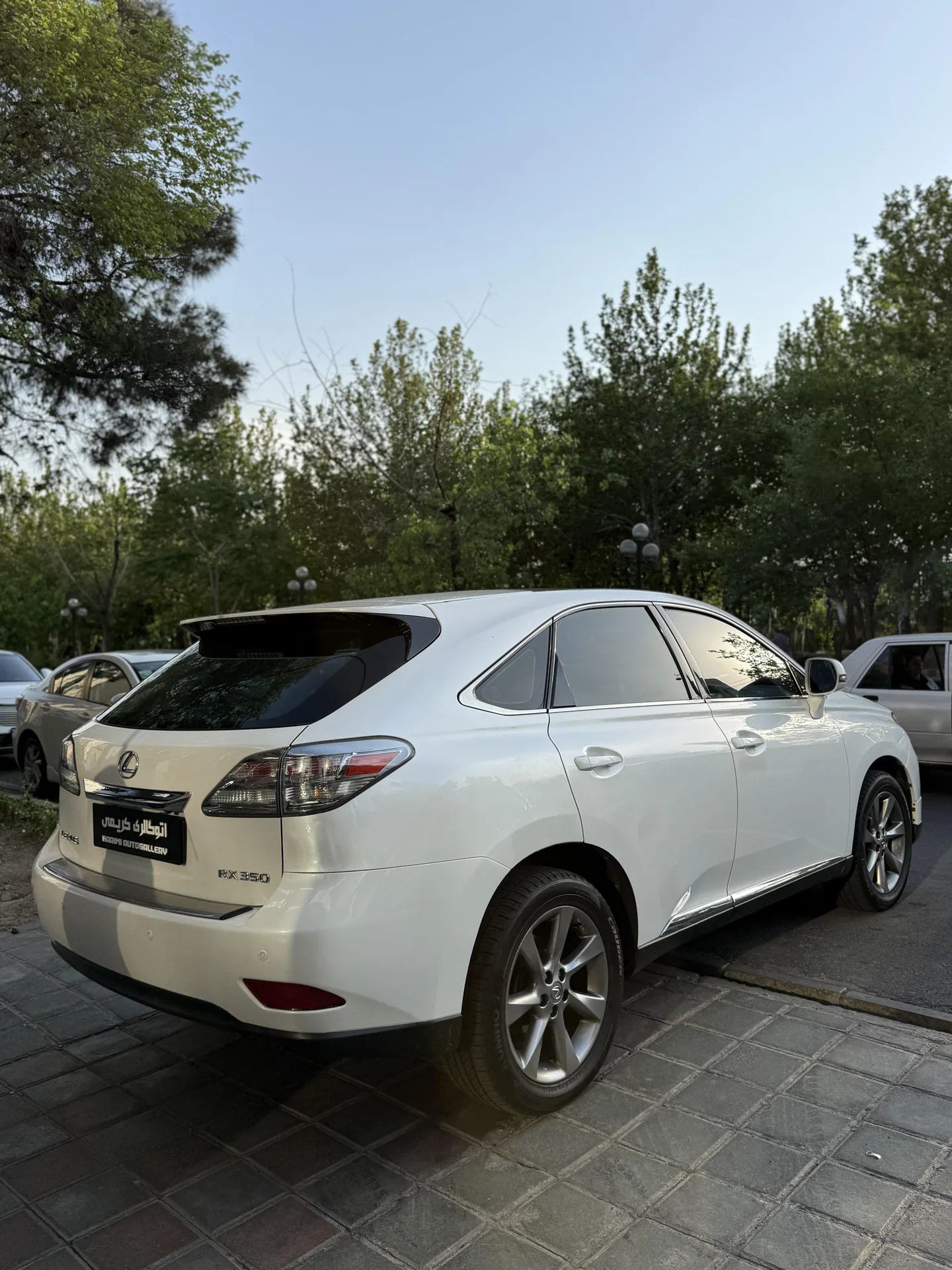 لکسوس  RX 5