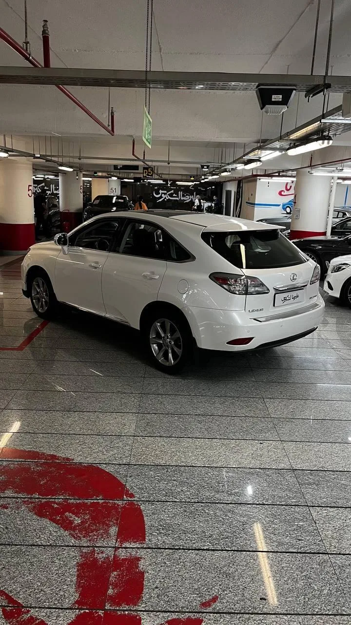 لکسوس  RX 2