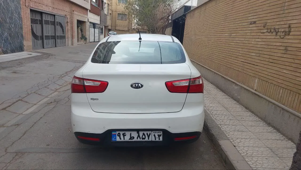 کیا ریو سدان