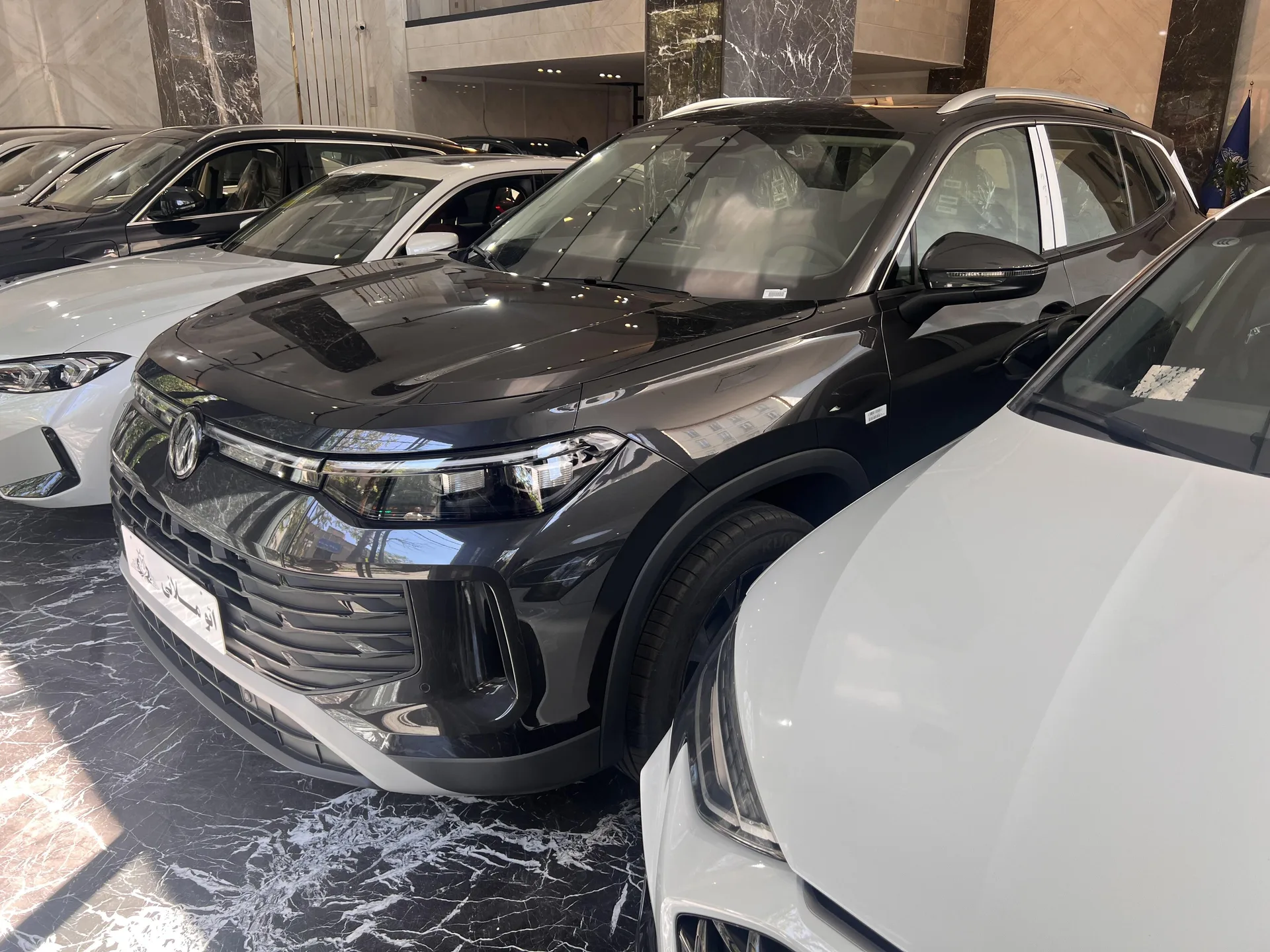 فولکس  تایرون L 3