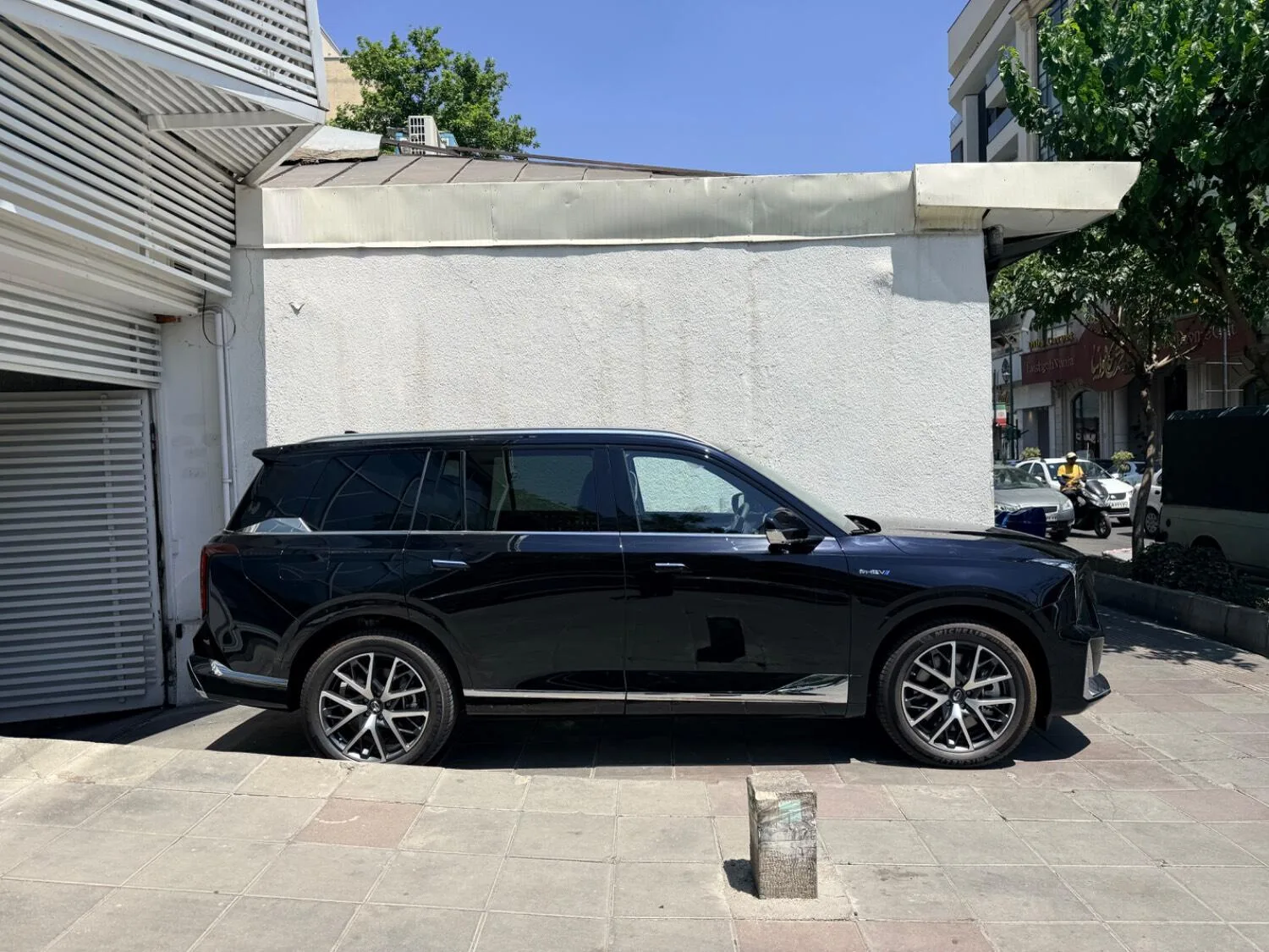 جی ای سی  ES9 4