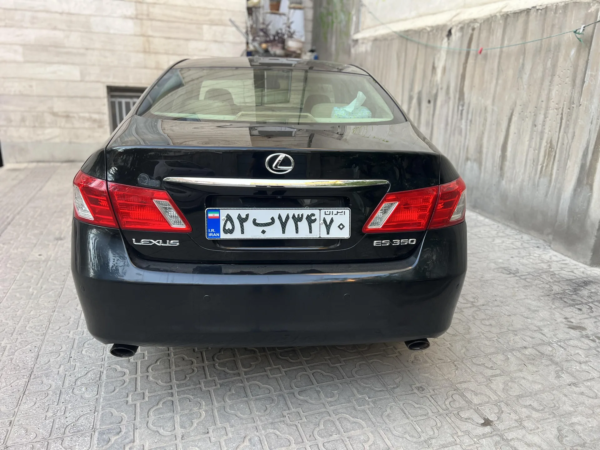 لکسوس ES