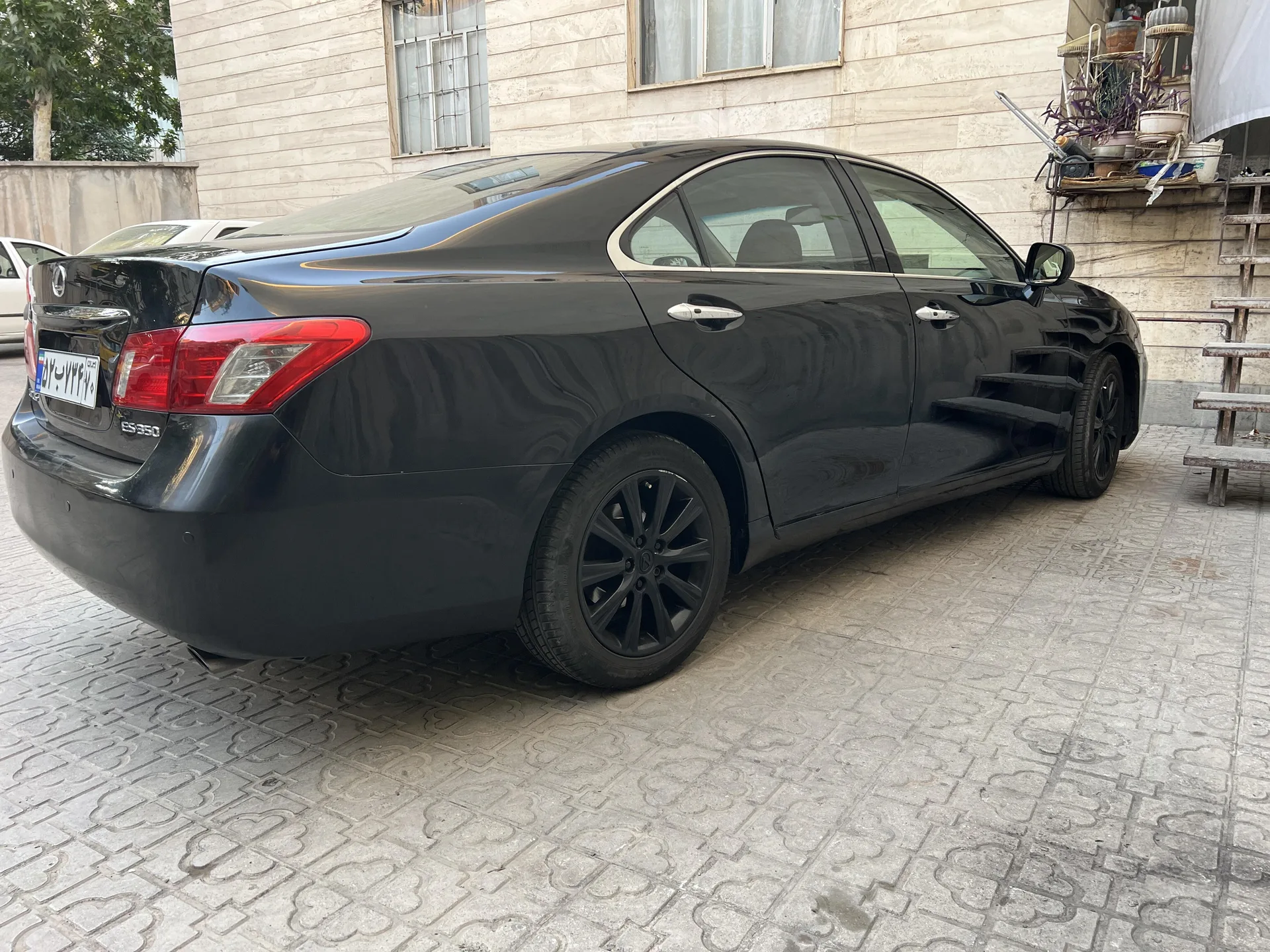 لکسوس  ES 4