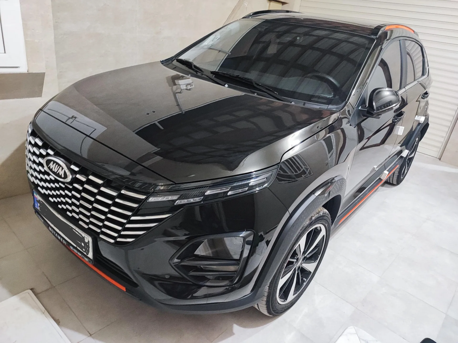 ام وی ام X33 کراس