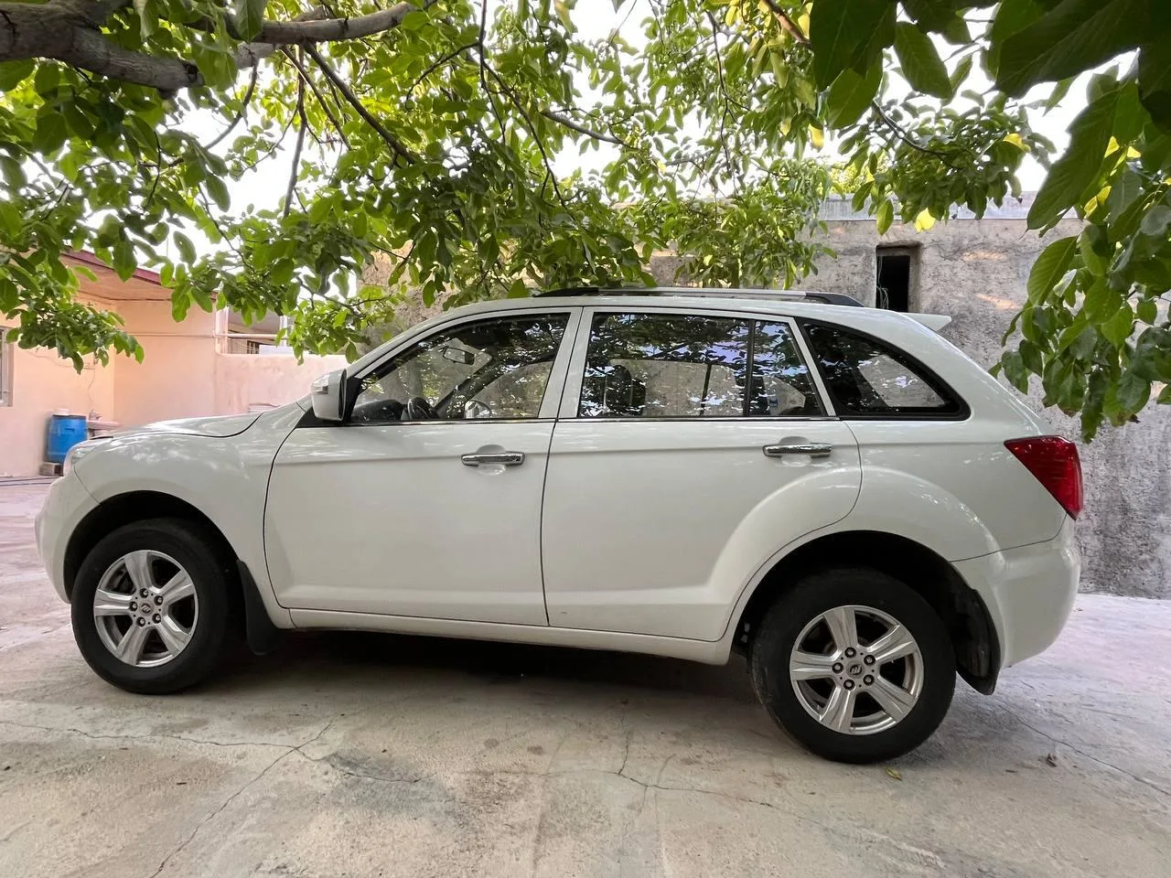 لیفان  X60 4
