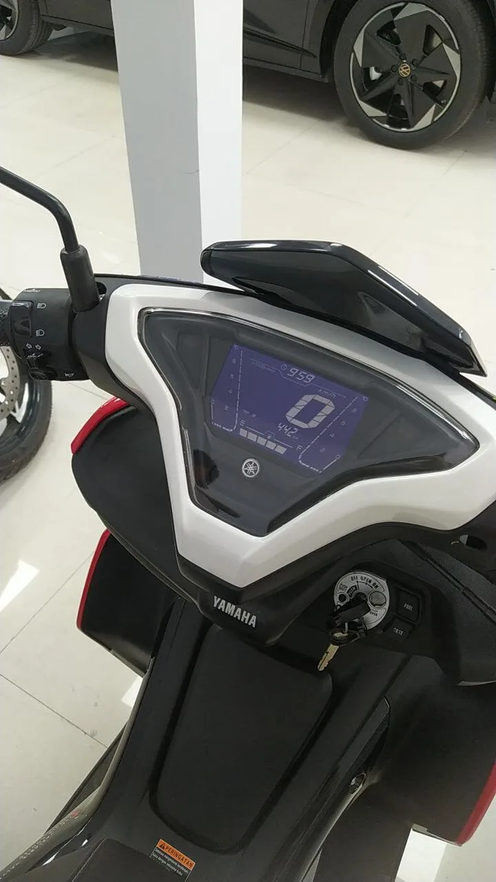 یاماها  AEROX 155 3