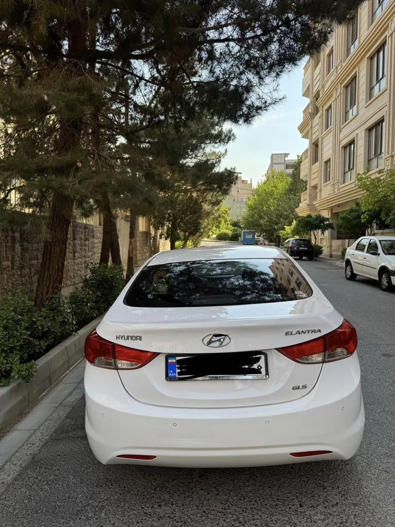 هیوندای النترا