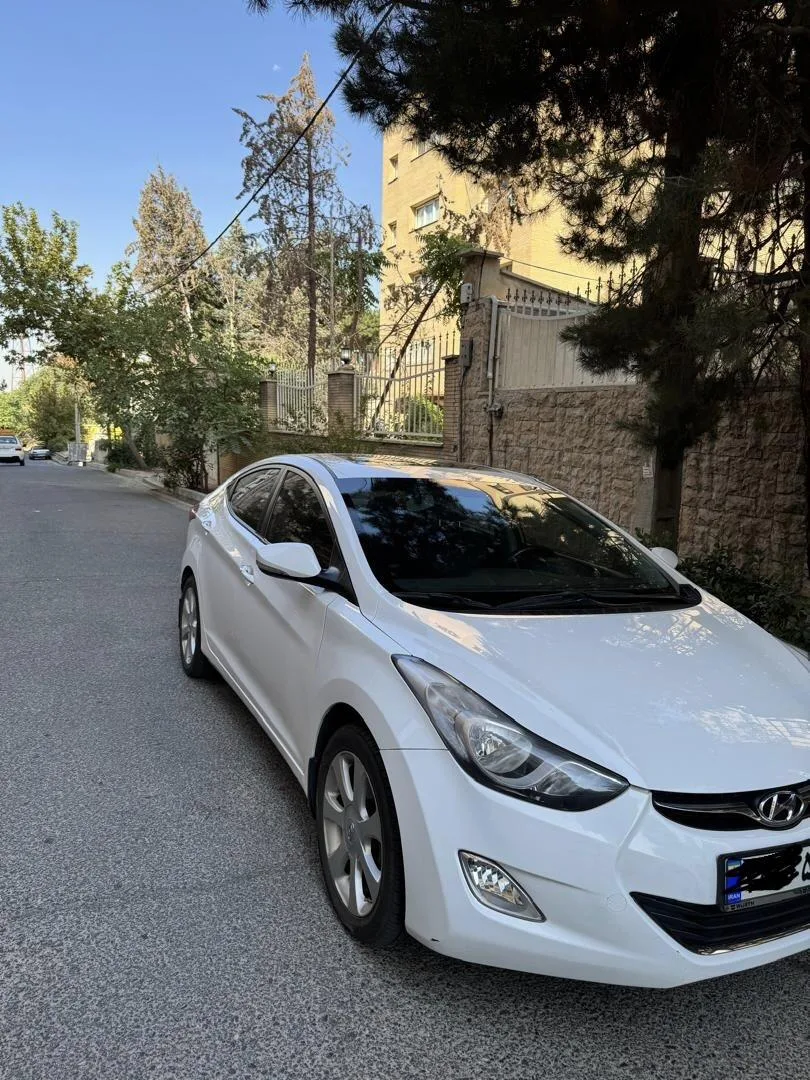 هیوندای  النترا 3
