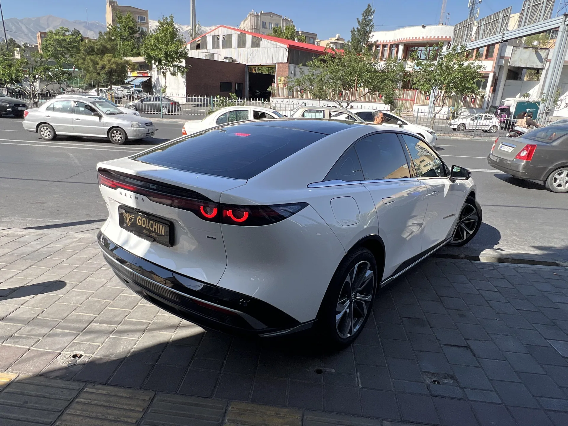 مزدا  EZ6 19