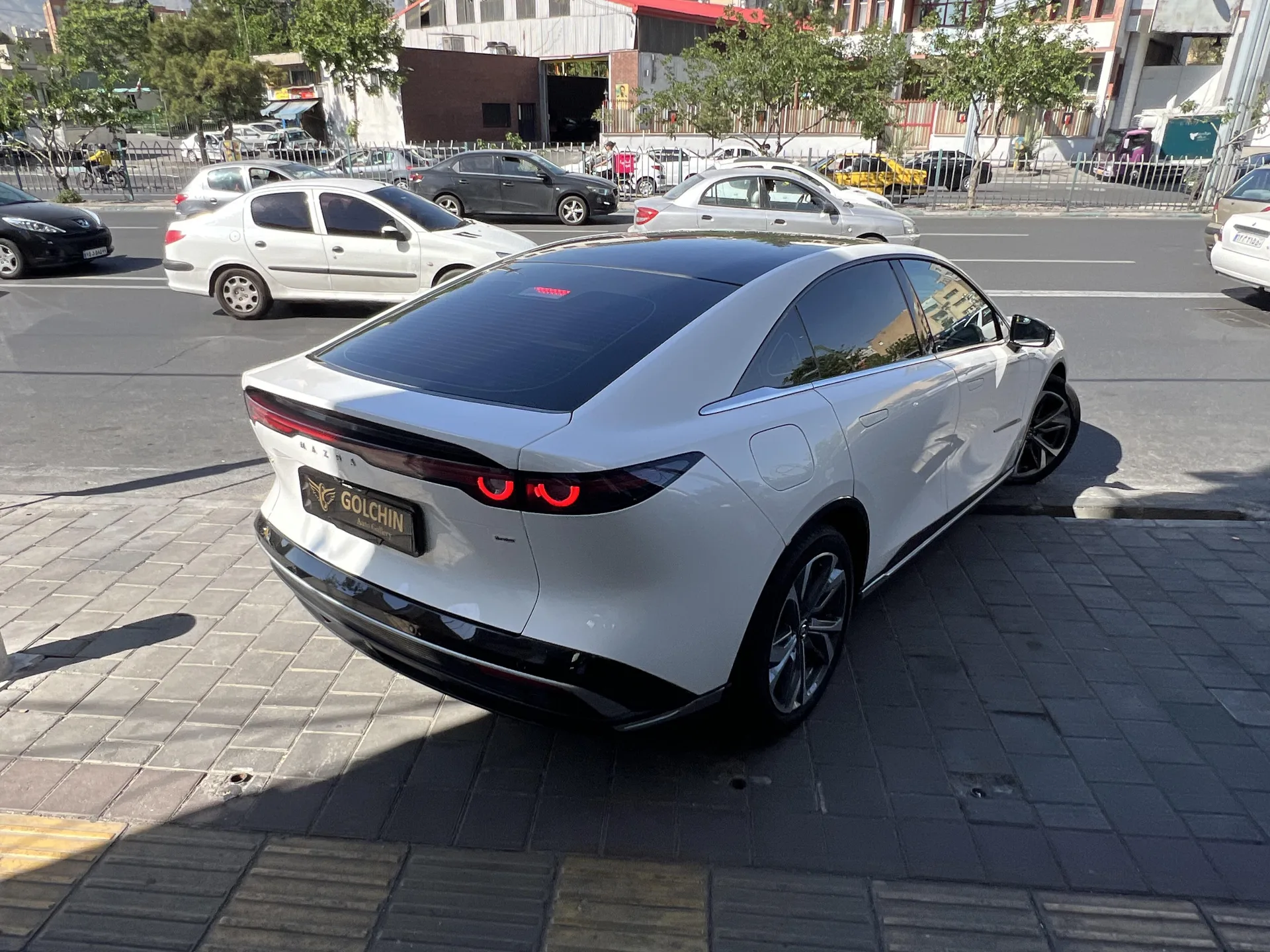مزدا  EZ6 20