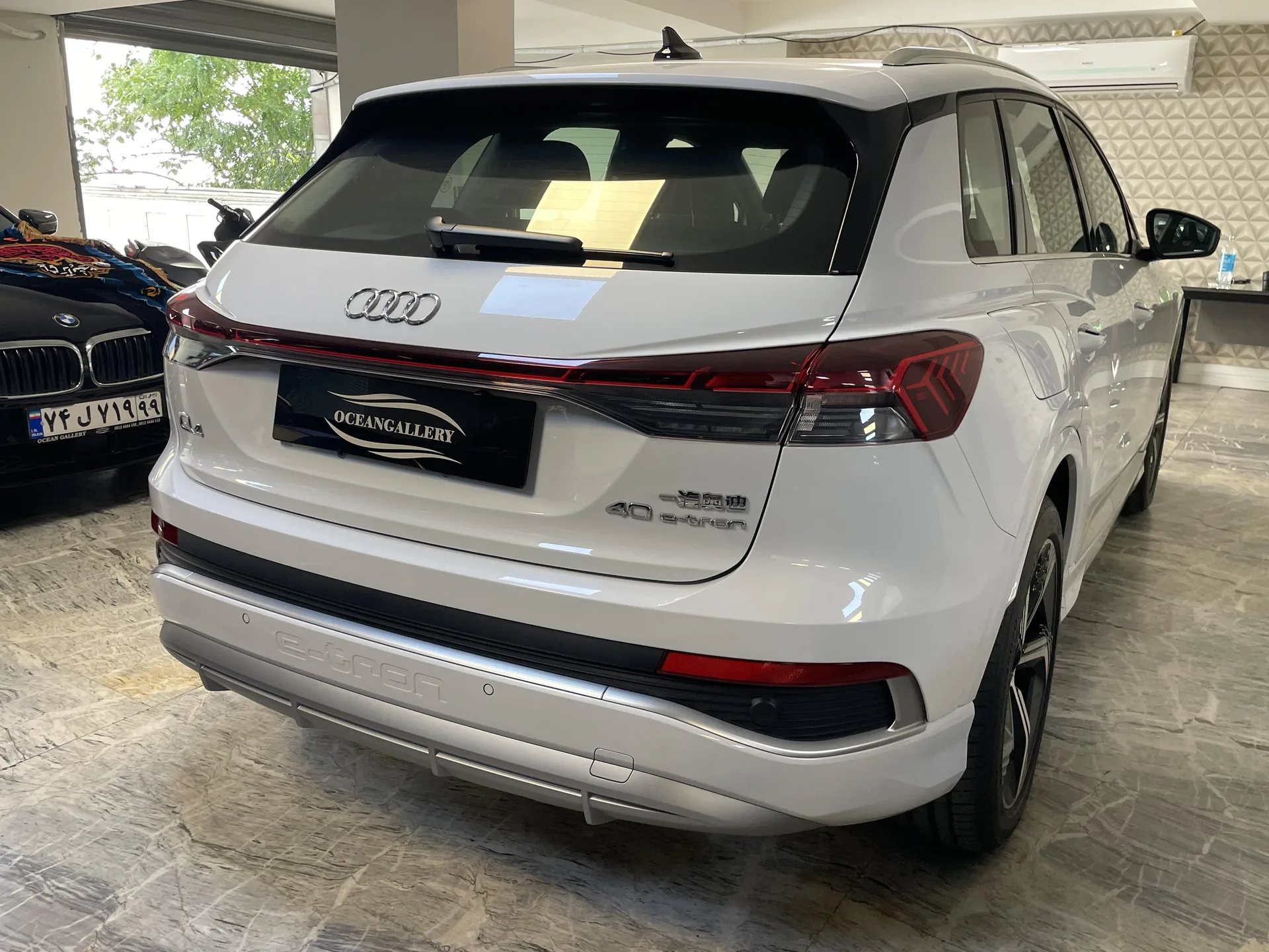 آئودی  Q4 e-tron 3