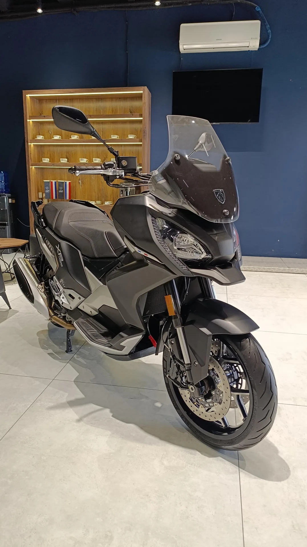 پژو XP 400