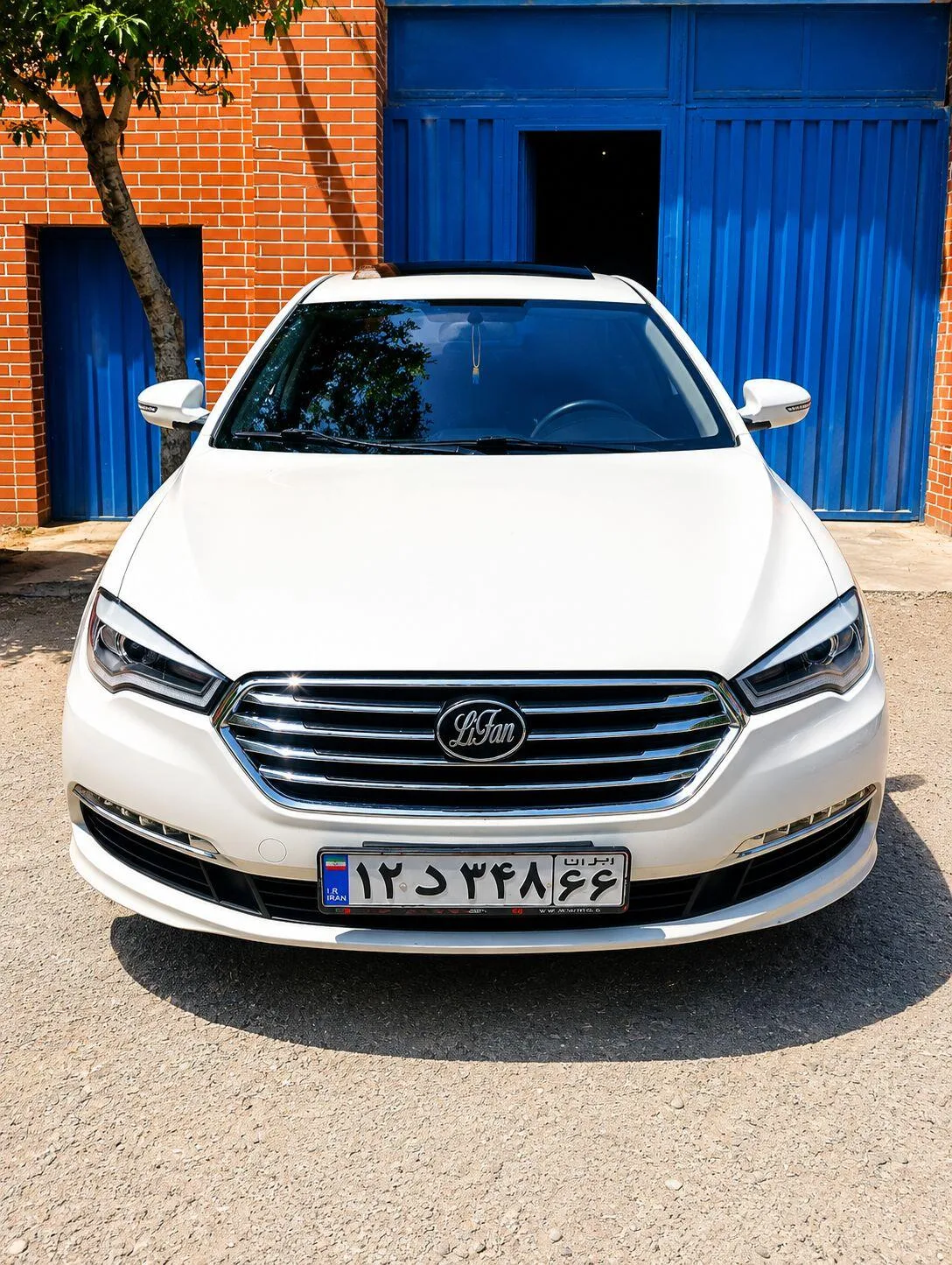 لیفان 820