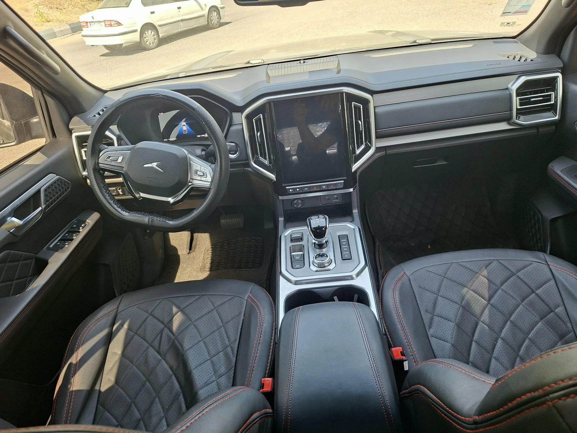 کی ام سی  T9 4