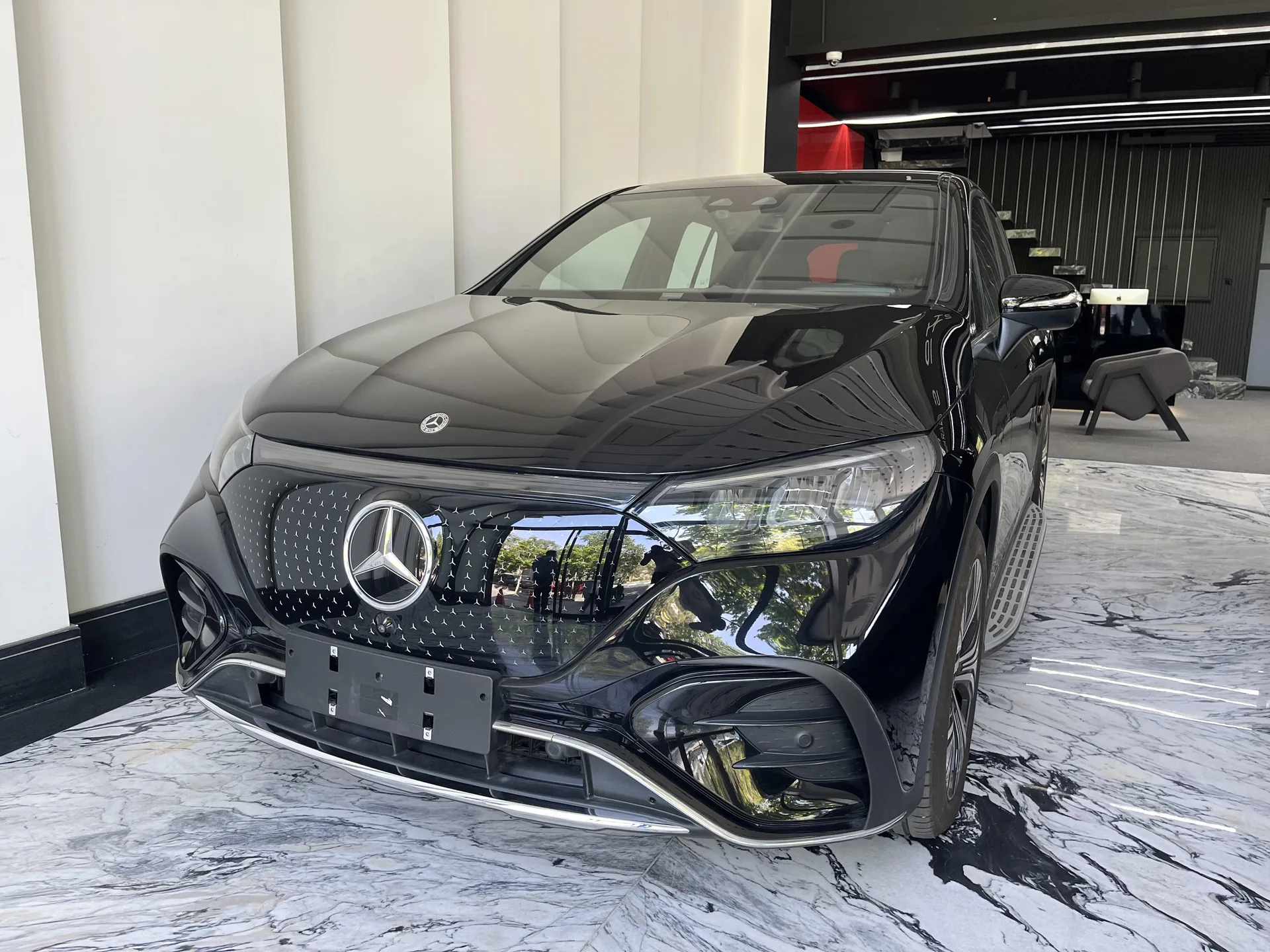 بنز EQE SUV