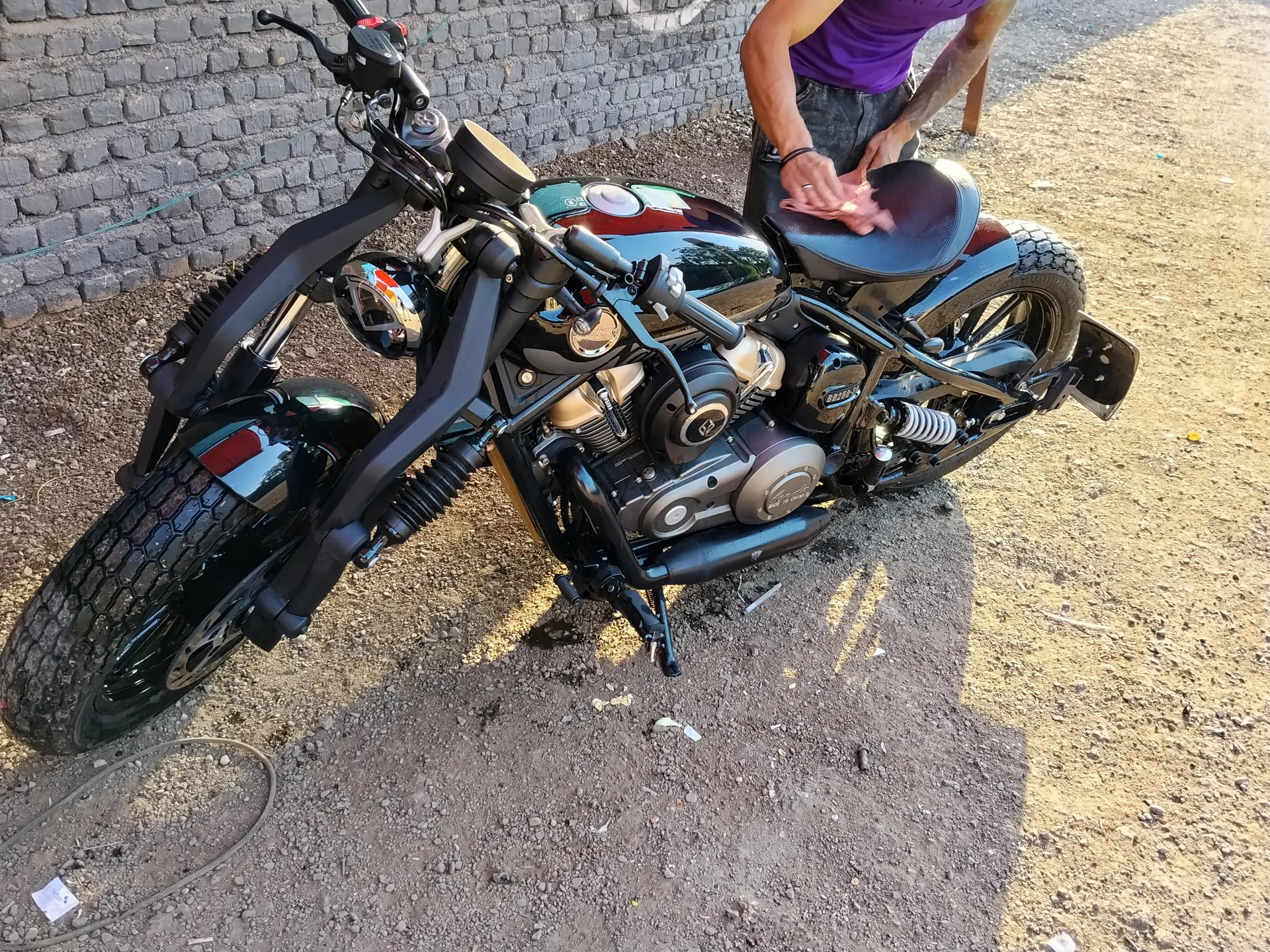 دینو BD250