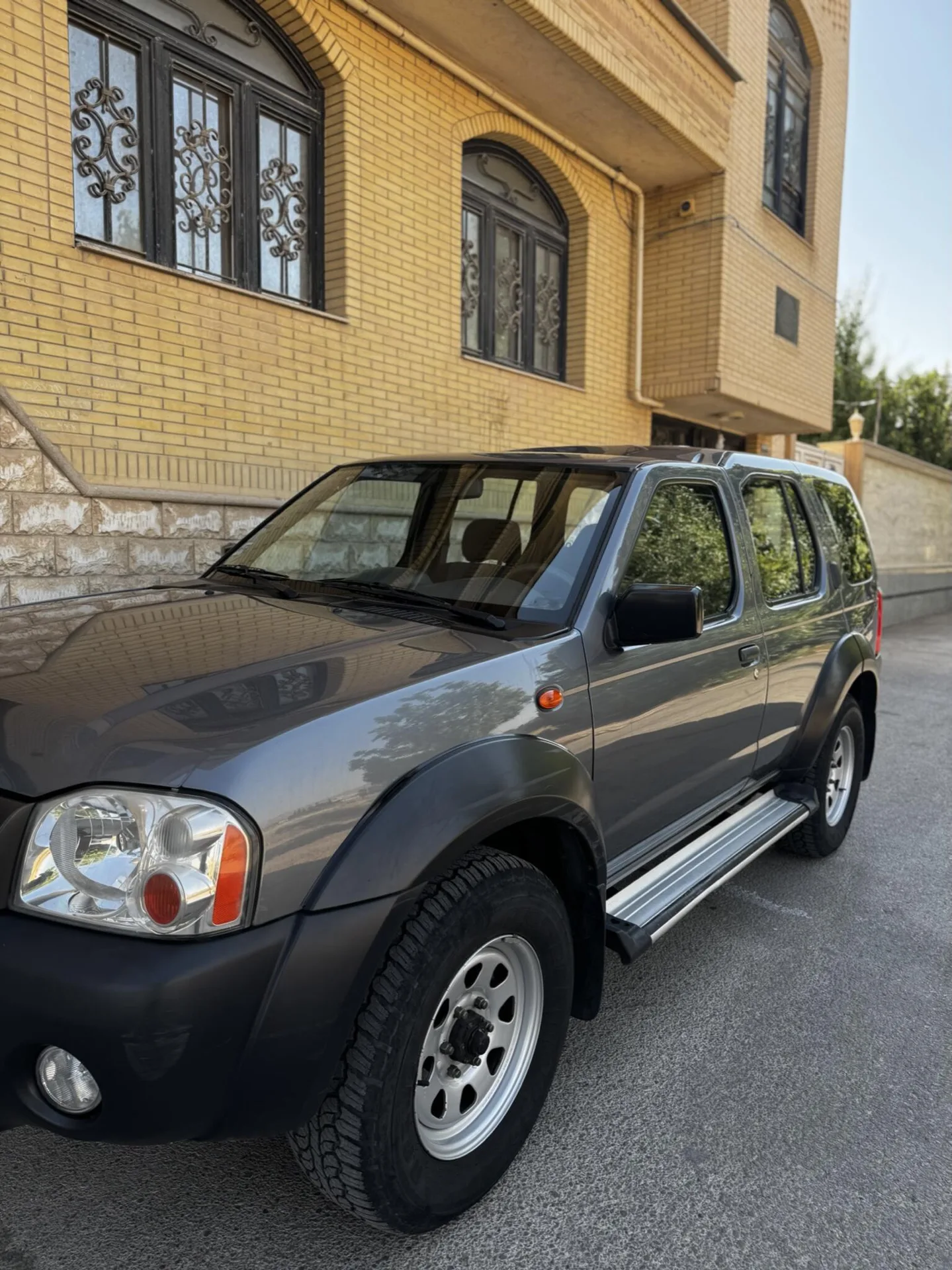 نیسان رونیز