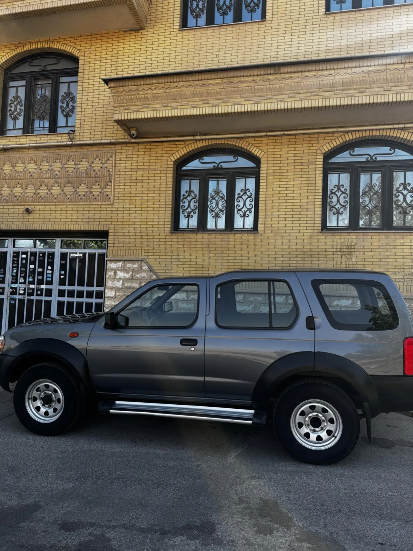 نیسان  رونیز 2