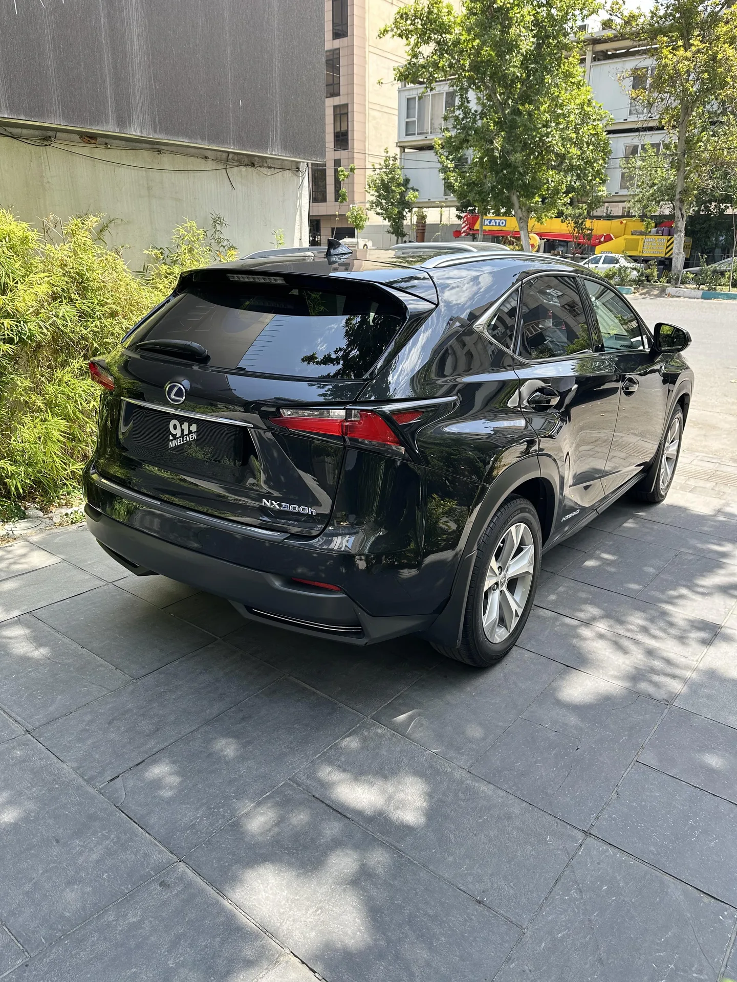 لکسوس  NX هیبرید 2