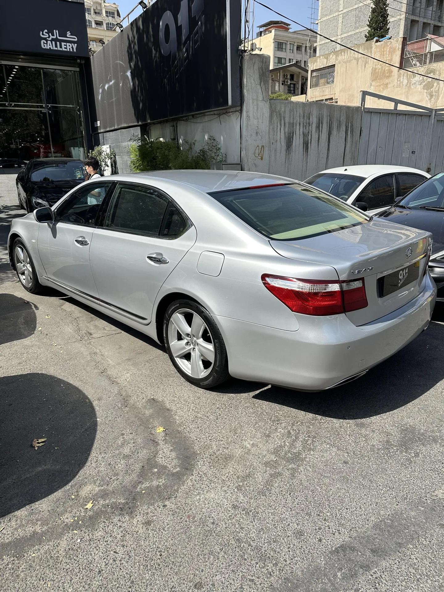 لکسوس  LS 5
