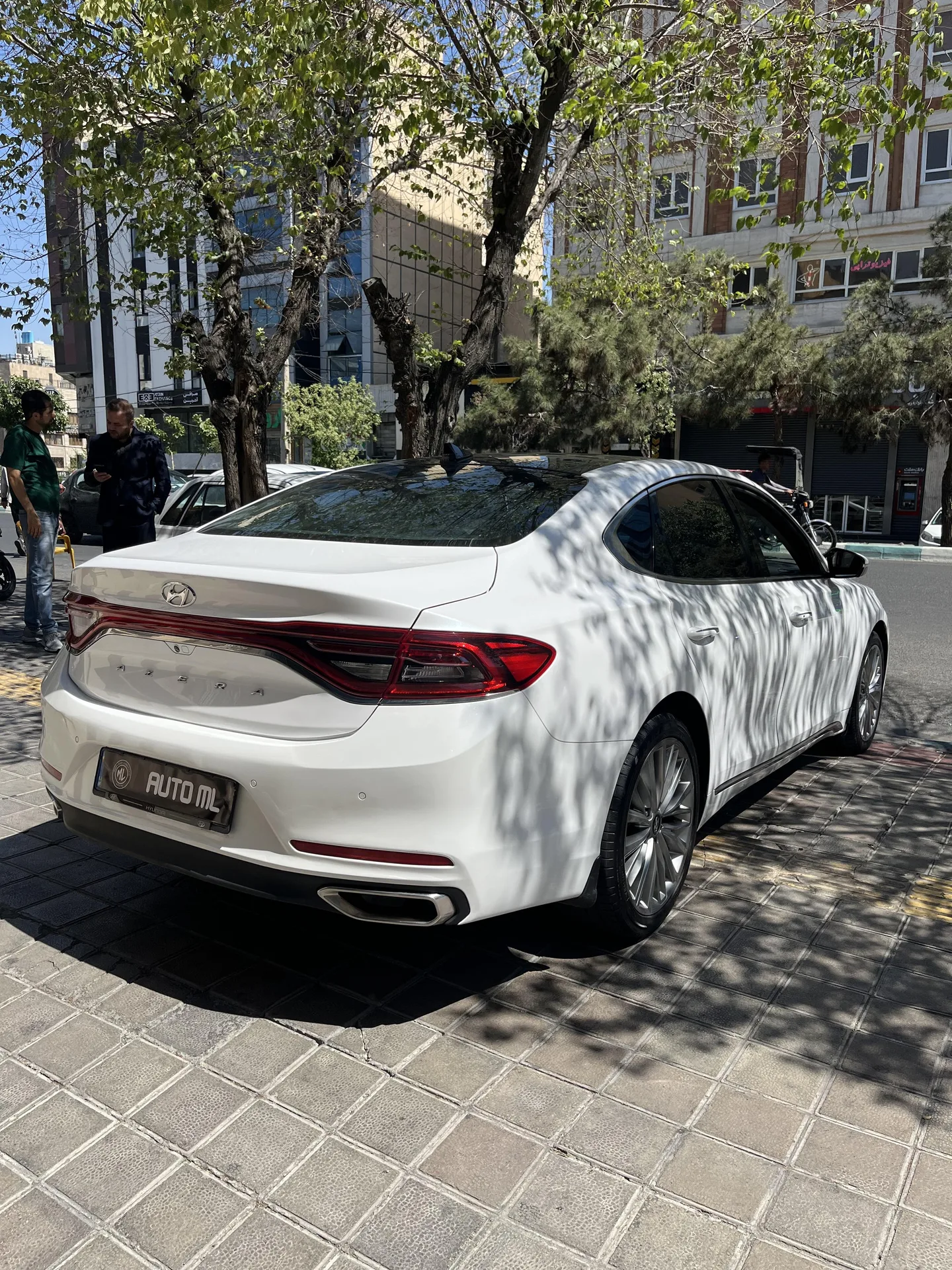 هیوندای  آزرا (گرنجور) 2