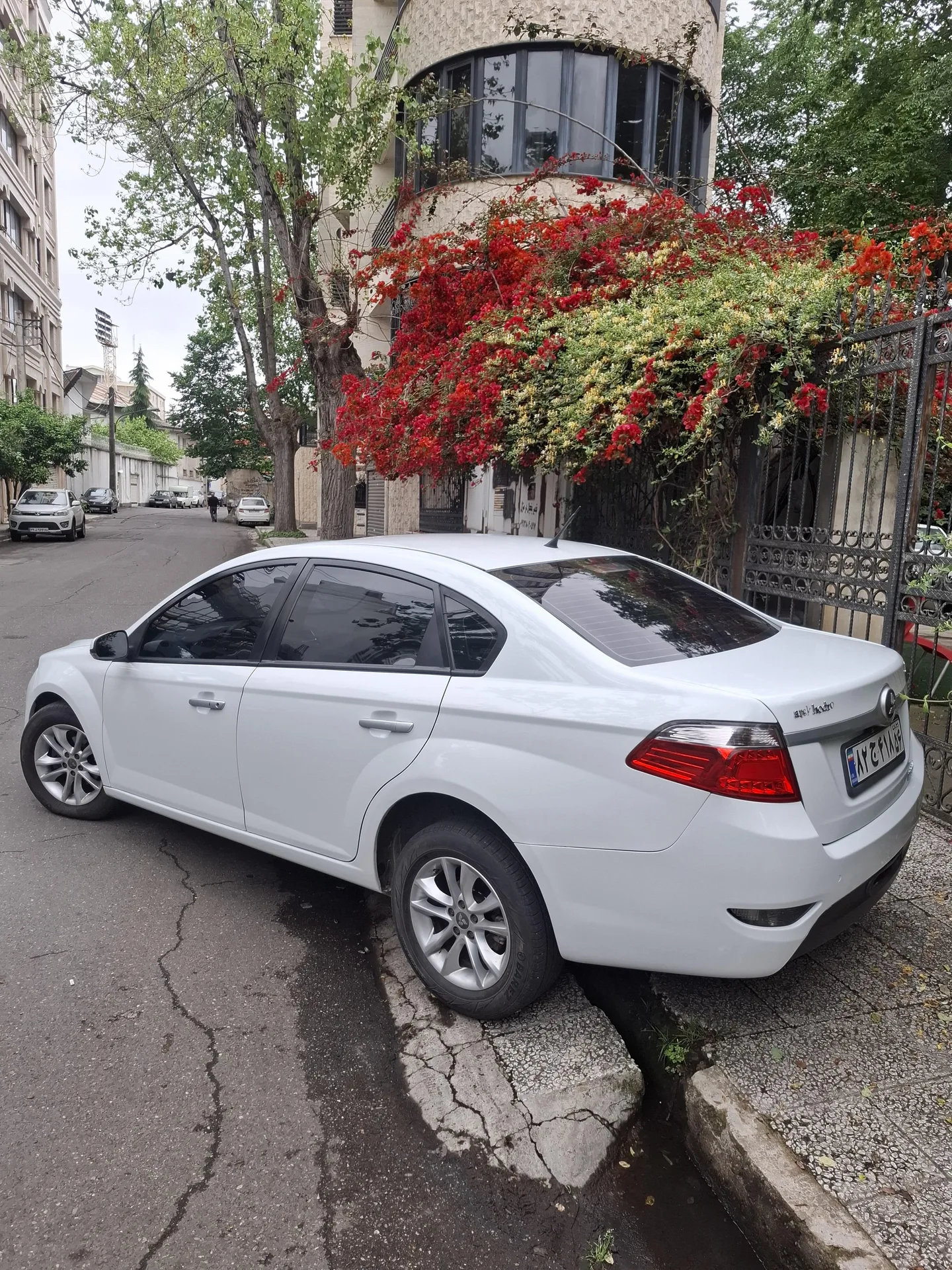 برلیانس  H330 3