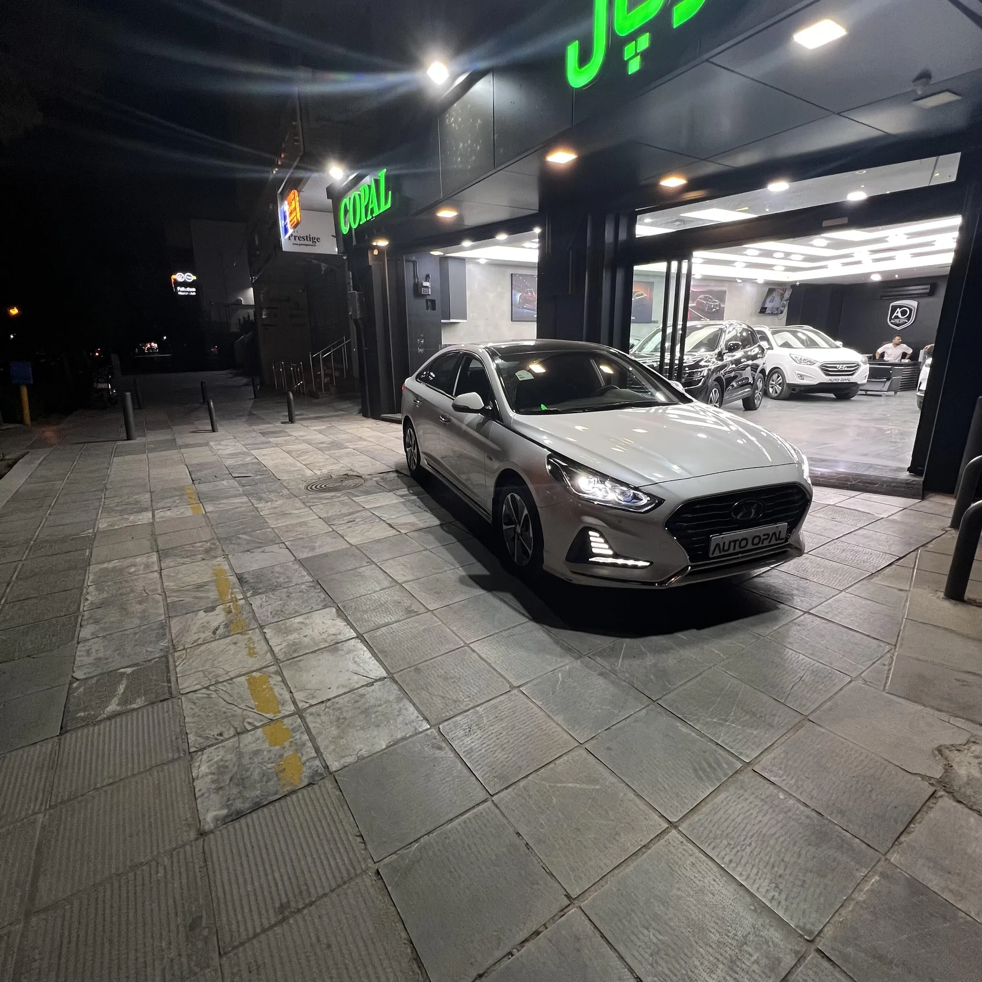 هیوندای  سوناتا هیبرید 2