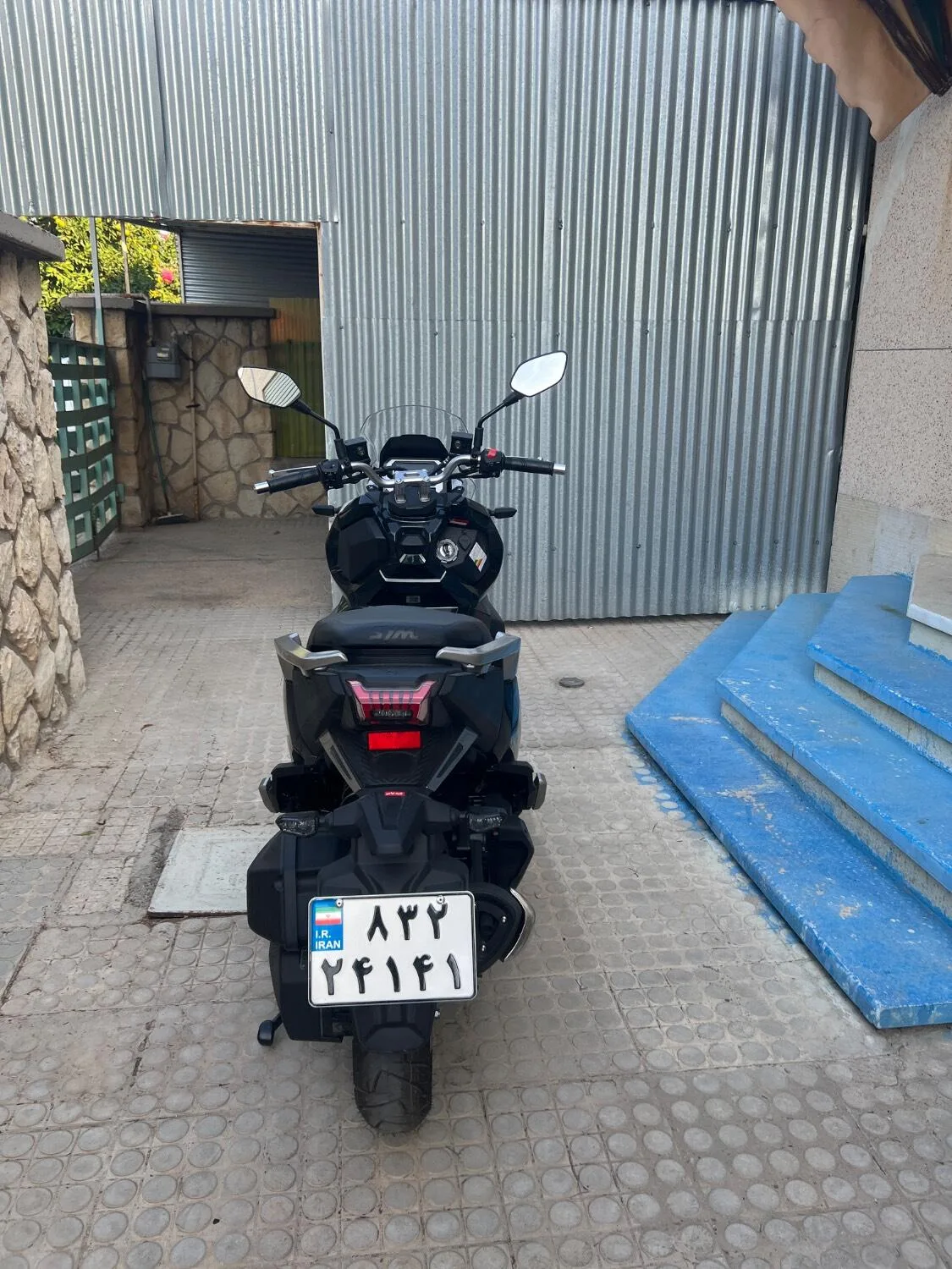 اس وای ام  ADV 175 3