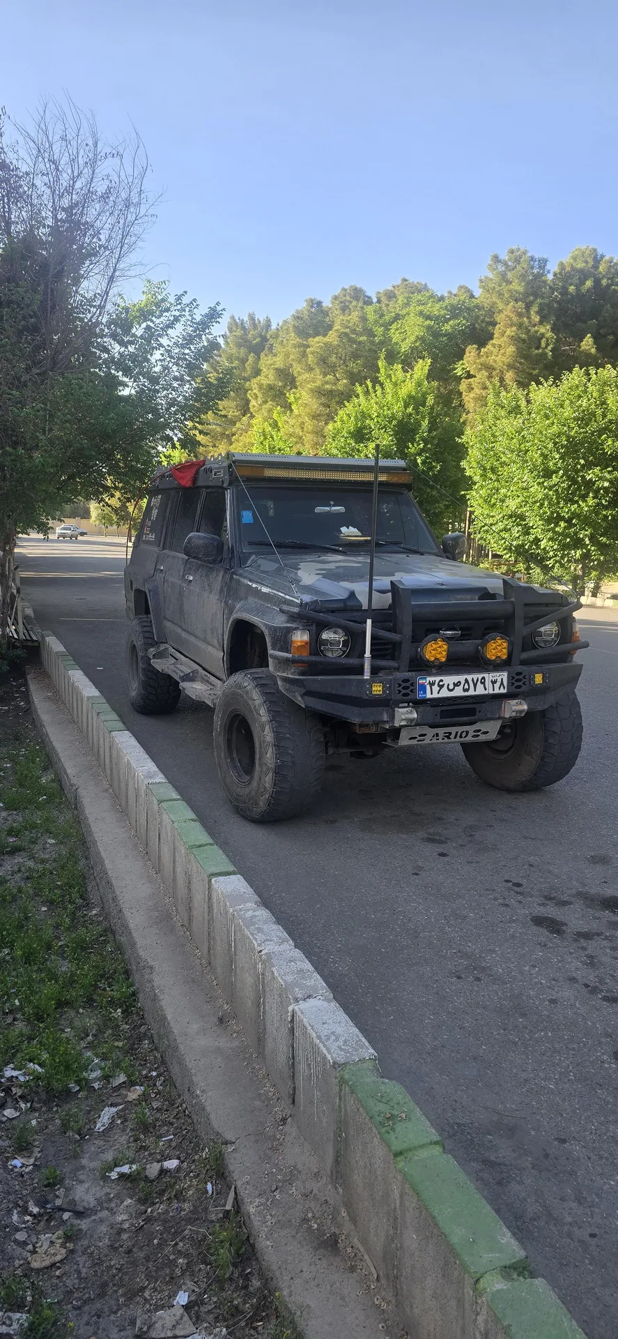 نیسان پاترول چهار در