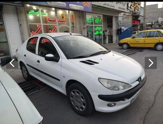 پژو 206