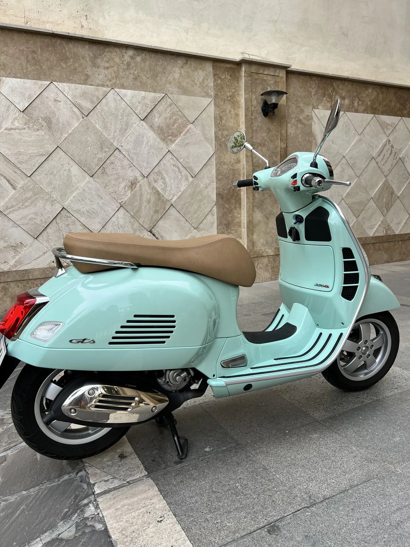 وسپا  جی تی اس 250 2