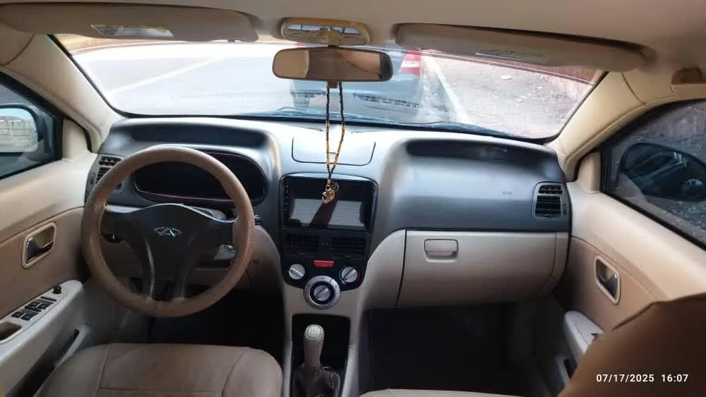ام وی ام  315هاچ بک 2