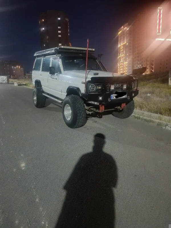 نیسان پاترول چهار در