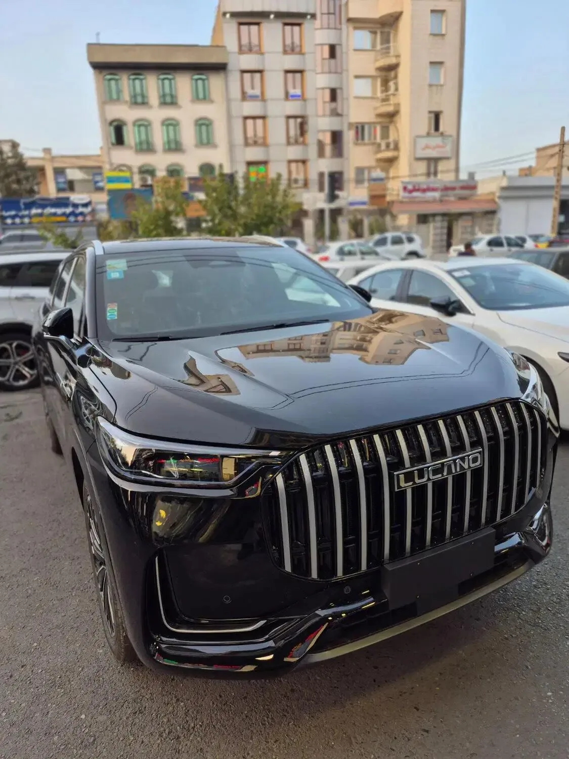 لوکانو L8