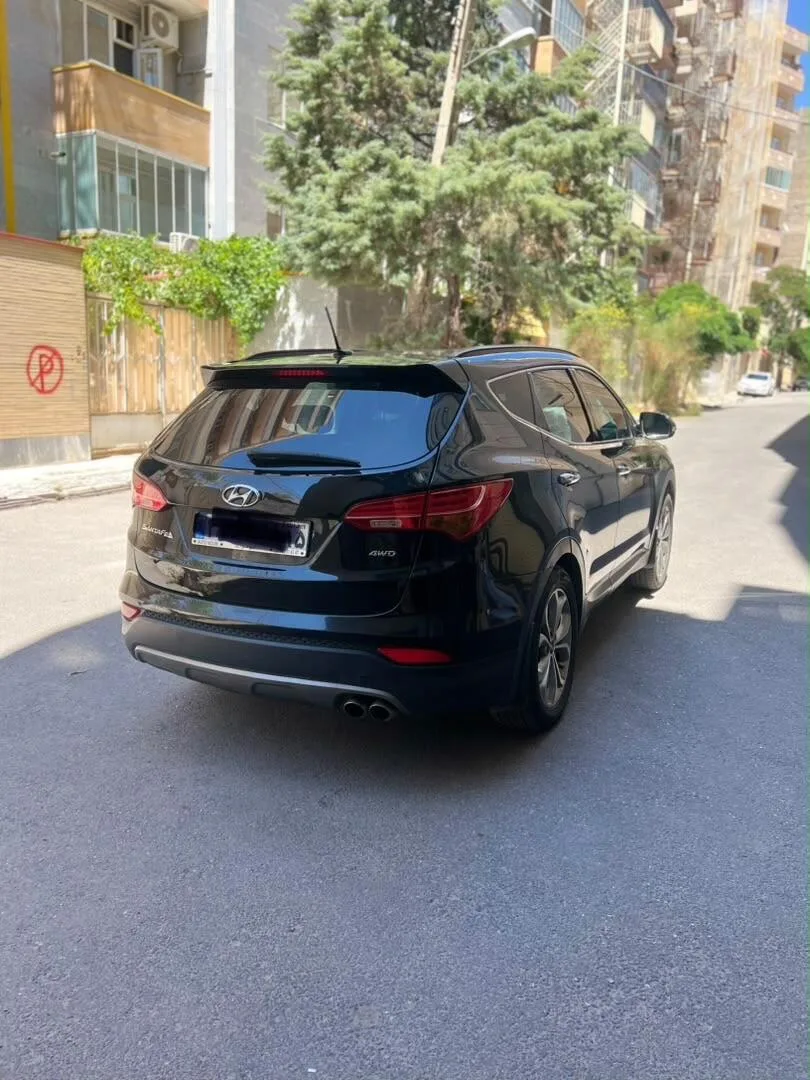 هیوندای  سانتافه 5