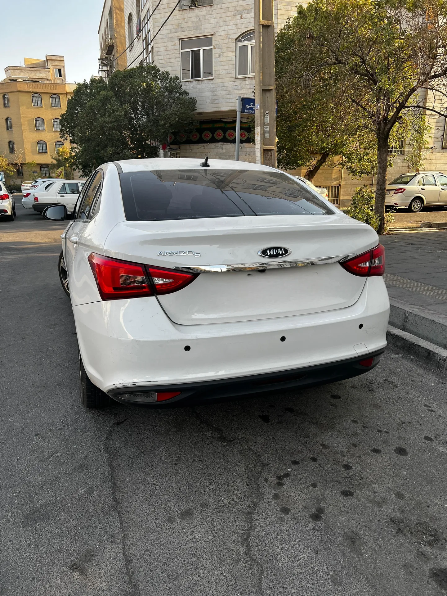 ام وی ام آریزو 5ev