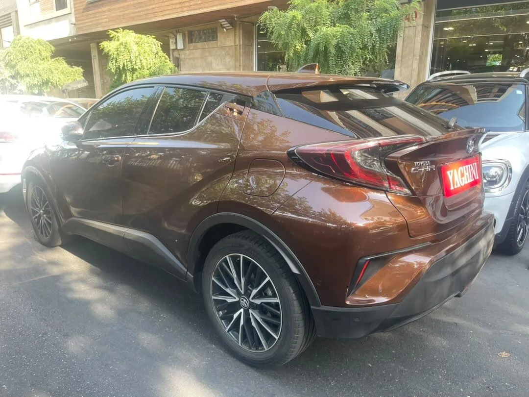 تویوتا  C-HR هیبرید 2