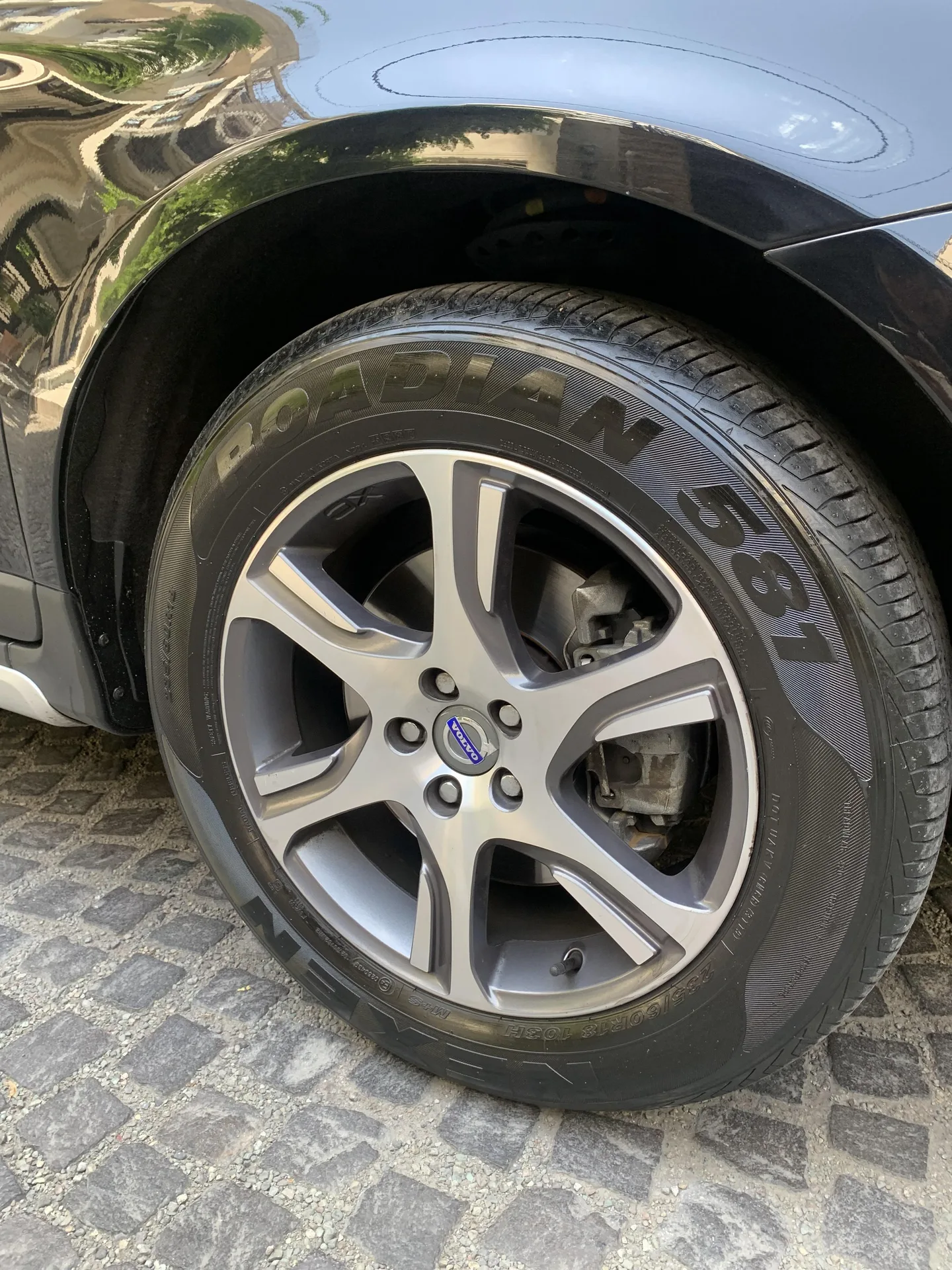 ولوو  XC60 4