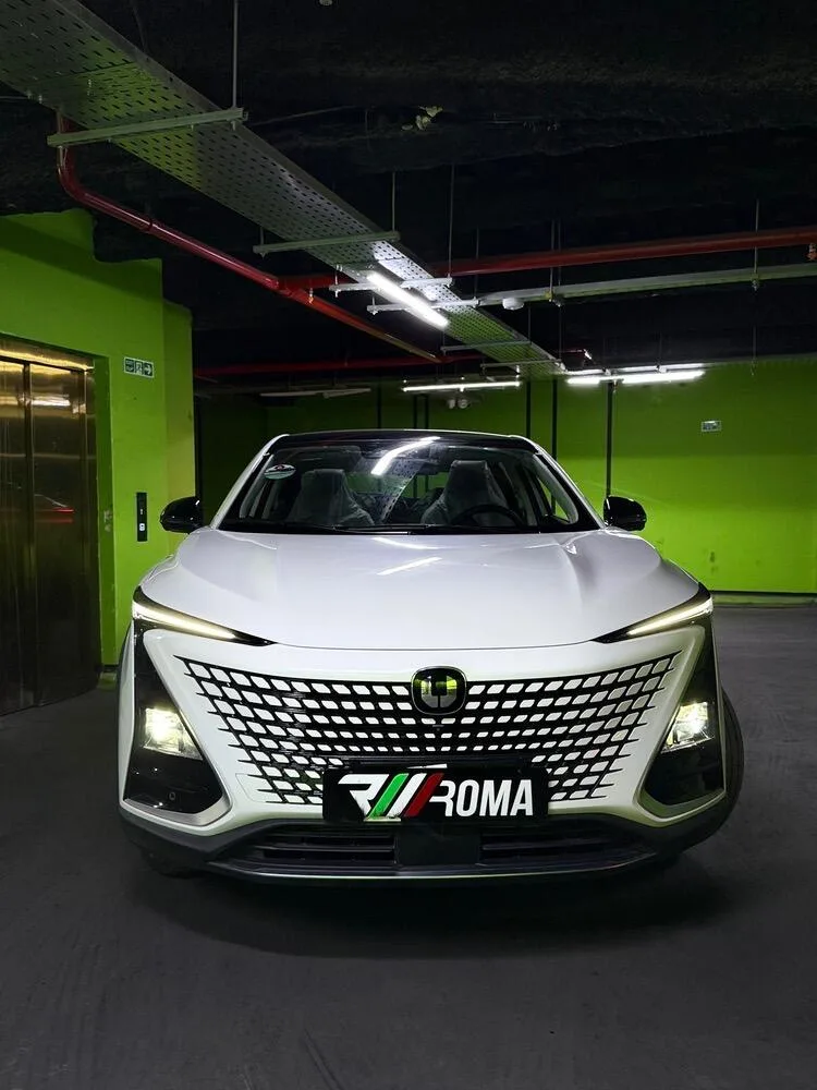 چانگان  UNI-T 4
