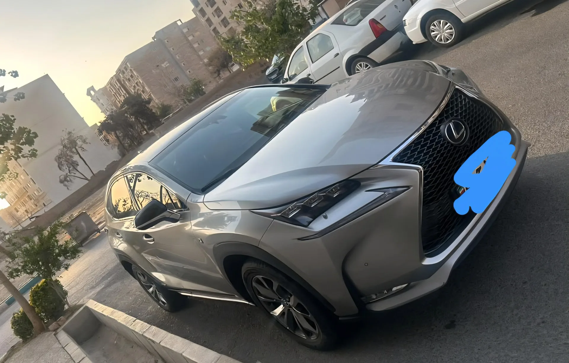 لکسوس NX هیبرید