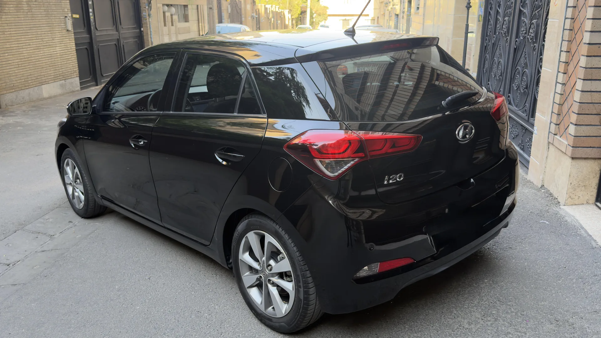 هیوندای  i20 (مونتاژ) 2