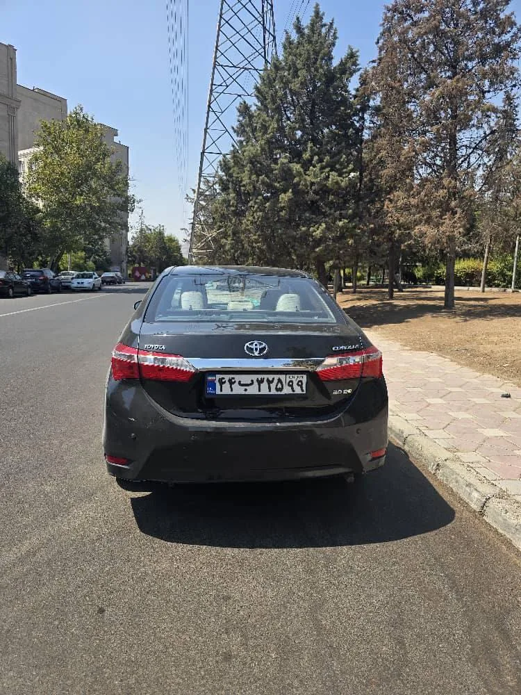 تویوتا  کرولا 3