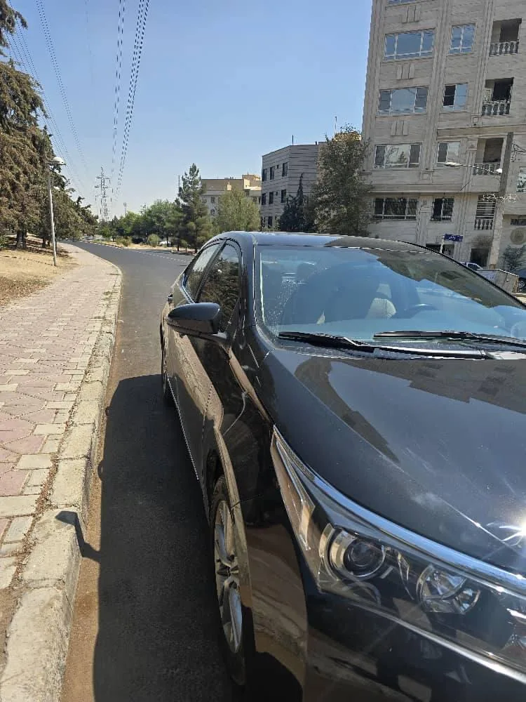تویوتا  کرولا 4