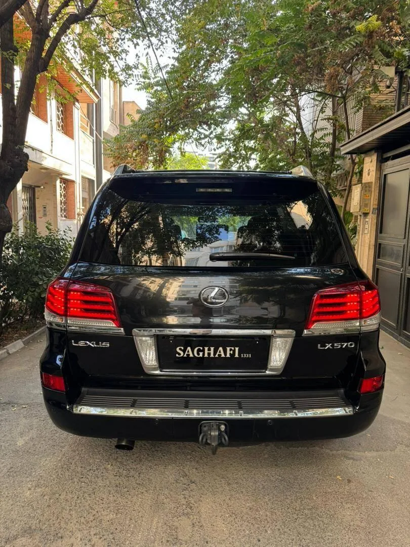 لکسوس  LX 4