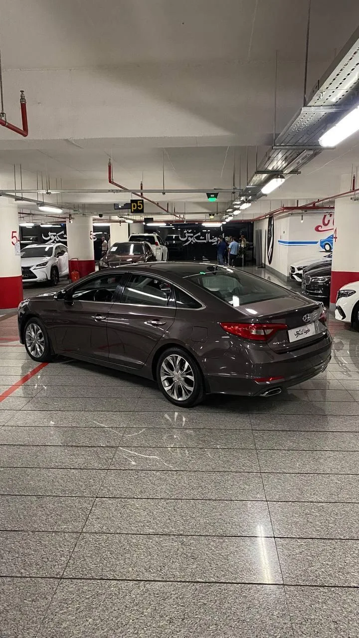 هیوندای  سوناتا 2