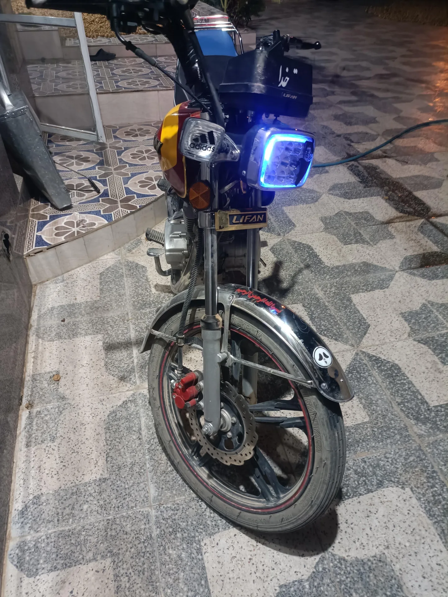 شاهین موتور  لیفان 125 CDI 3