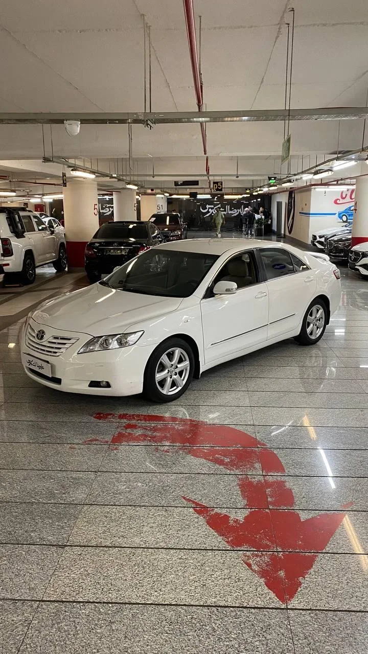 تویوتا کمری
